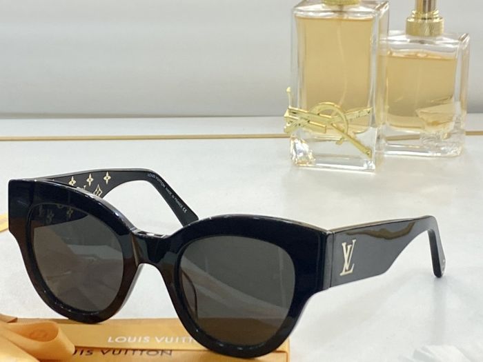 Louis Vuitton Sunglasses Top Quality LVS00761